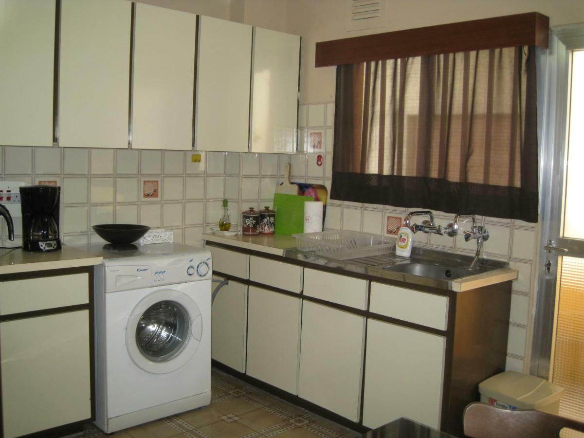 Mediterranean Breeze Apartman Limassol Kültér fotó